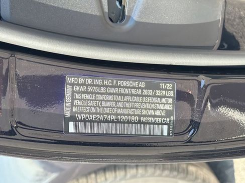 Used 2023 Porsche Panamera 4 Platinum Edition image 34