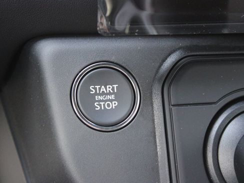 New 2026 Land Rover Defender 110 S AWD/4WD image 15