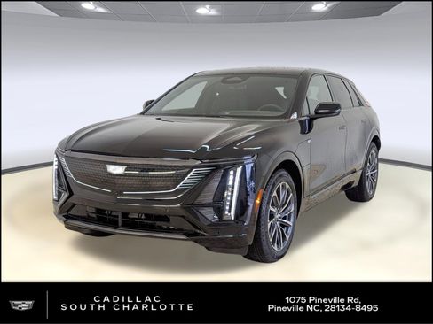 New 2026 Cadillac Lyriq Sport image 1