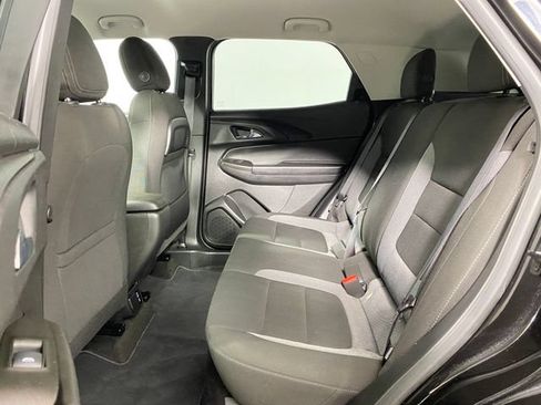 Certified 2023 Chevrolet TrailBlazer LT w/ Convenience Package FWD image 27