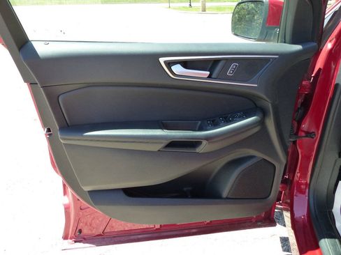 Used 2020 Ford Edge SEL w/ Convenience Package AWD/4WD image 20