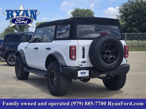 Used 2024 Ford Bronco Wildtrak AWD/4WD image 3