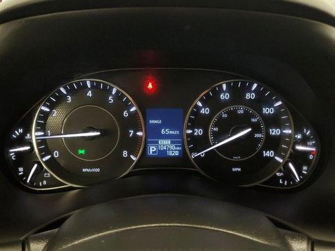 Used 2020 Nissan Armada SL w/ Premium Package image 17