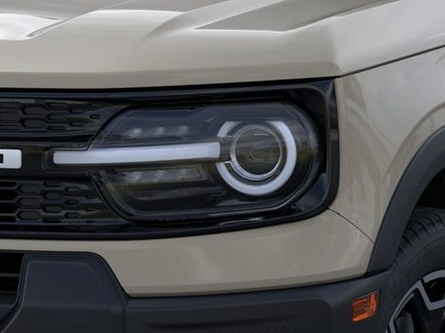 New 2025 Ford Bronco Sport Outer Banks w/ Outer Banks Tech Package+ AWD/4WD image 18