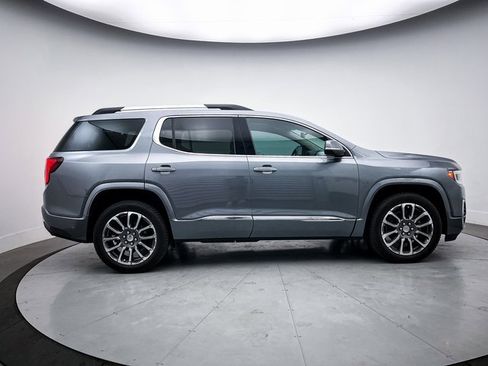 Used 2022 GMC Acadia Denali w/ Denali Ultimate Package image 18