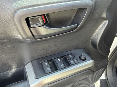 Used 2021 Toyota Tacoma SR5 w/ Blackout Package (TMS) image 12