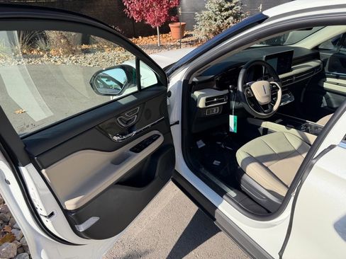 New 2026 Lincoln Corsair Grand Touring image 21