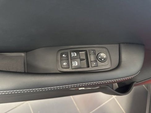 Used 2023 Dodge Challenger SRT Hellcat image 15