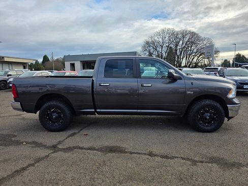 Used 2017 RAM 1500 Big Horn image 5