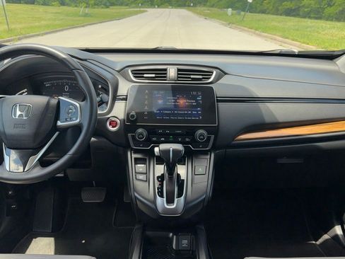 Used 2017 Honda CR-V Touring image 8