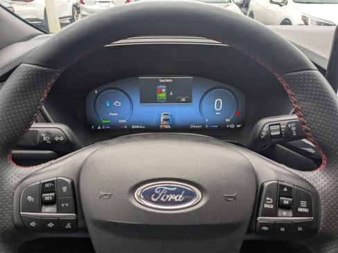 Used 2023 Ford Escape ST-Line Elite image 30