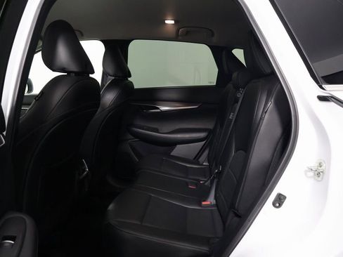 Used 2023 INFINITI QX50 Pure image 11