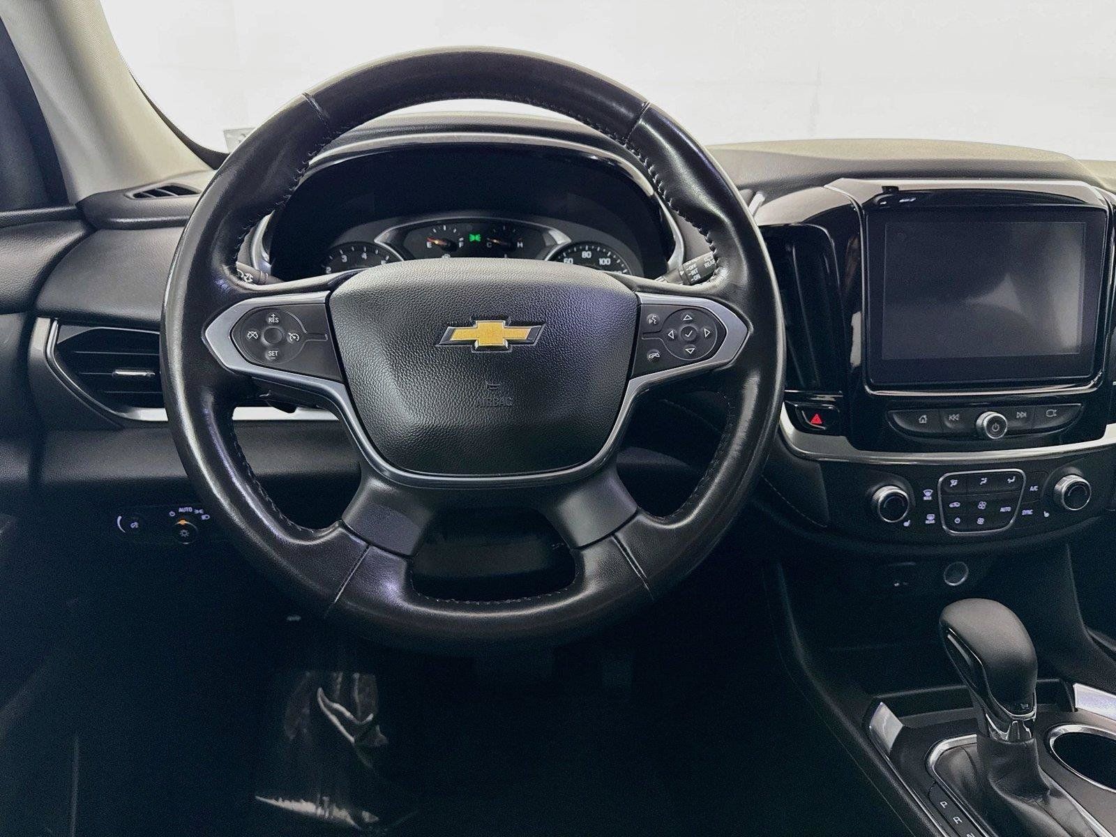 Used 2021 Chevrolet Traverse LT FWD image 29