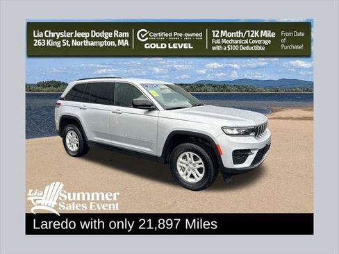 Certified 2024 Jeep Grand Cherokee Laredo w/ Luxury Tech Group I AWD/4WD image 1