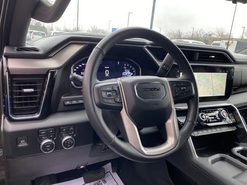 Used 2024 GMC Sierra 2500 Denali w/ Denali Reserve Package image 18