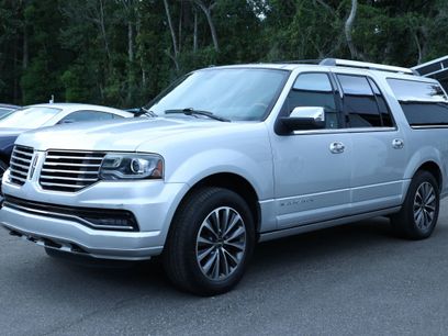 Used 2017 Lincoln Navigator L Select