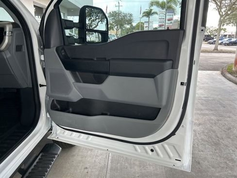 Used 2024 Ford F350 XL w/ 360-Degree Camera Package AWD/4WD image 27