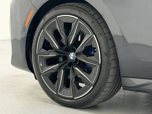 Used 2023 BMW 740i w/ Parking Assistance Package RWD image 49