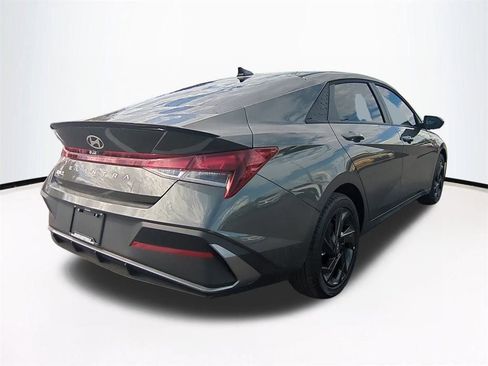New 2026 Hyundai Elantra Sport image 5