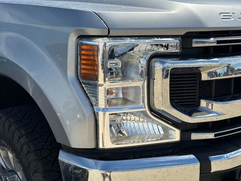 Used 2021 Ford F250 XL w/ STX Appearance Package image 5