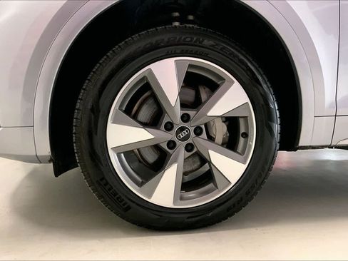 Certified 2023 Audi Q5 2.0T Premium Plus w/ Premium Plus Package image 8