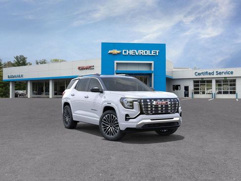 New 2026 GMC Terrain Denali w/ LPO, Black Badging Package image 1