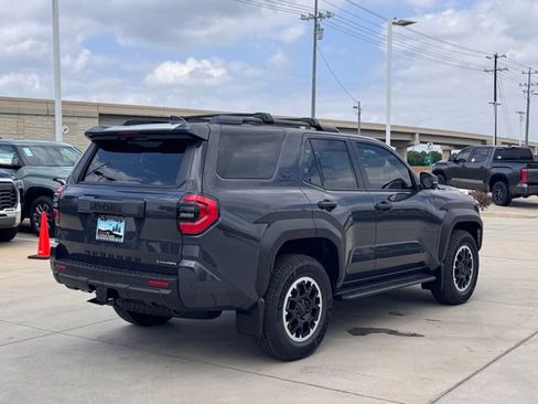 New 2026 Toyota 4Runner 4WD image 5
