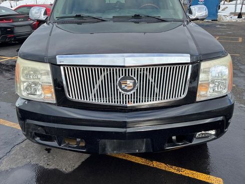 Used 2005 Cadillac Escalade ESV AWD image 14
