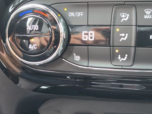 New 2026 Chevrolet Trax RS w/ Driver Confidence Package FWD image 26