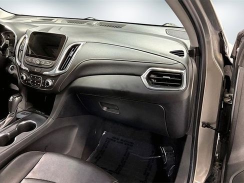 Used 2019 Chevrolet Equinox Premier image 26