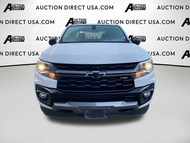 Used 2022 Chevrolet Colorado Z71 AWD/4WD image 2
