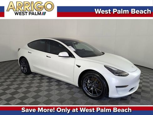 Used 2021 Tesla Model 3 Long Range image 1
