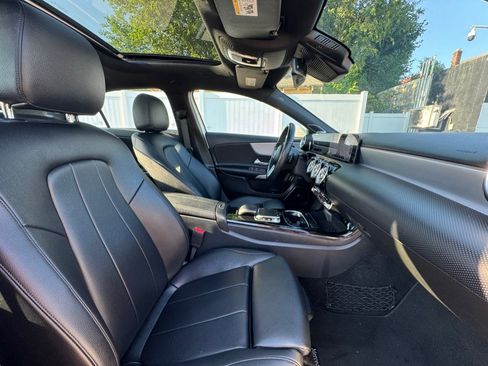 Used 2019 Mercedes-Benz A 220 4MATIC image 39