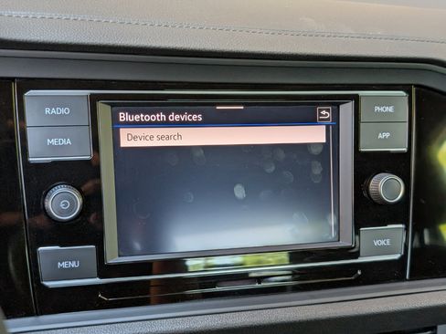 Used 2024 Volkswagen Jetta Sport image 28