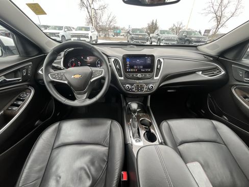 Used 2024 Chevrolet Malibu LT image 21