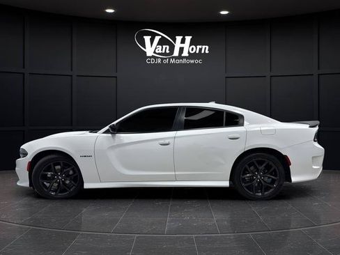 Used 2022 Dodge Charger R/T w/ Blacktop Package RWD image 4