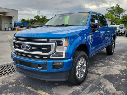 Used 2021 Ford F350 Platinum image 3