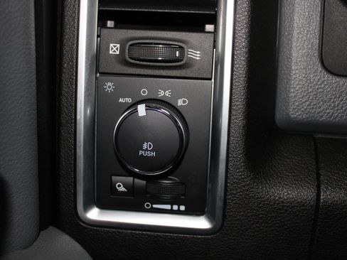 Used 2020 RAM 1500 Classic Warlock w/ Electronics Group AWD/4WD image 37