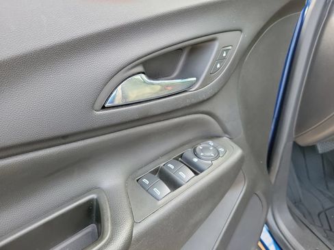 Used 2022 Chevrolet Equinox LT FWD image 25