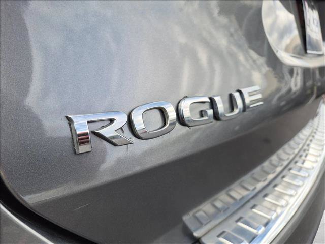 Used 2016 Nissan Rogue S AWD/4WD image 26