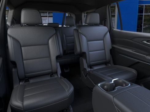 New 2026 Chevrolet Traverse LT image 17