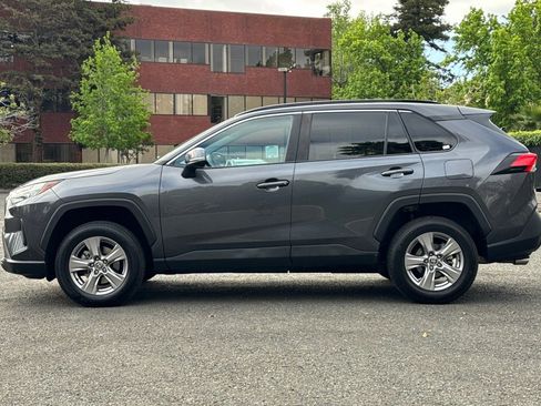 Used 2023 Toyota RAV4 XLE AWD/4WD image 6