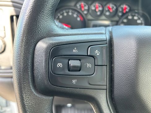 Used 2025 Chevrolet Silverado 1500 W/T RWD image 16