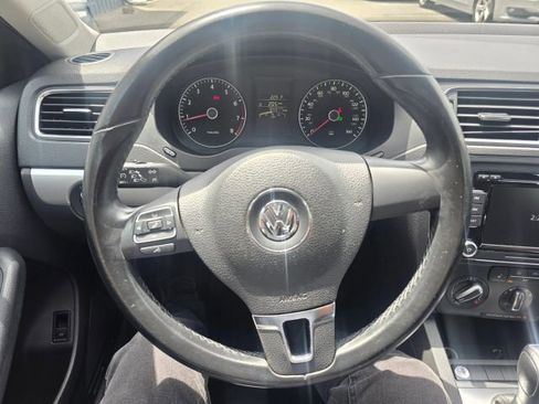 Used 2014 Volkswagen Jetta SE FWD image 15