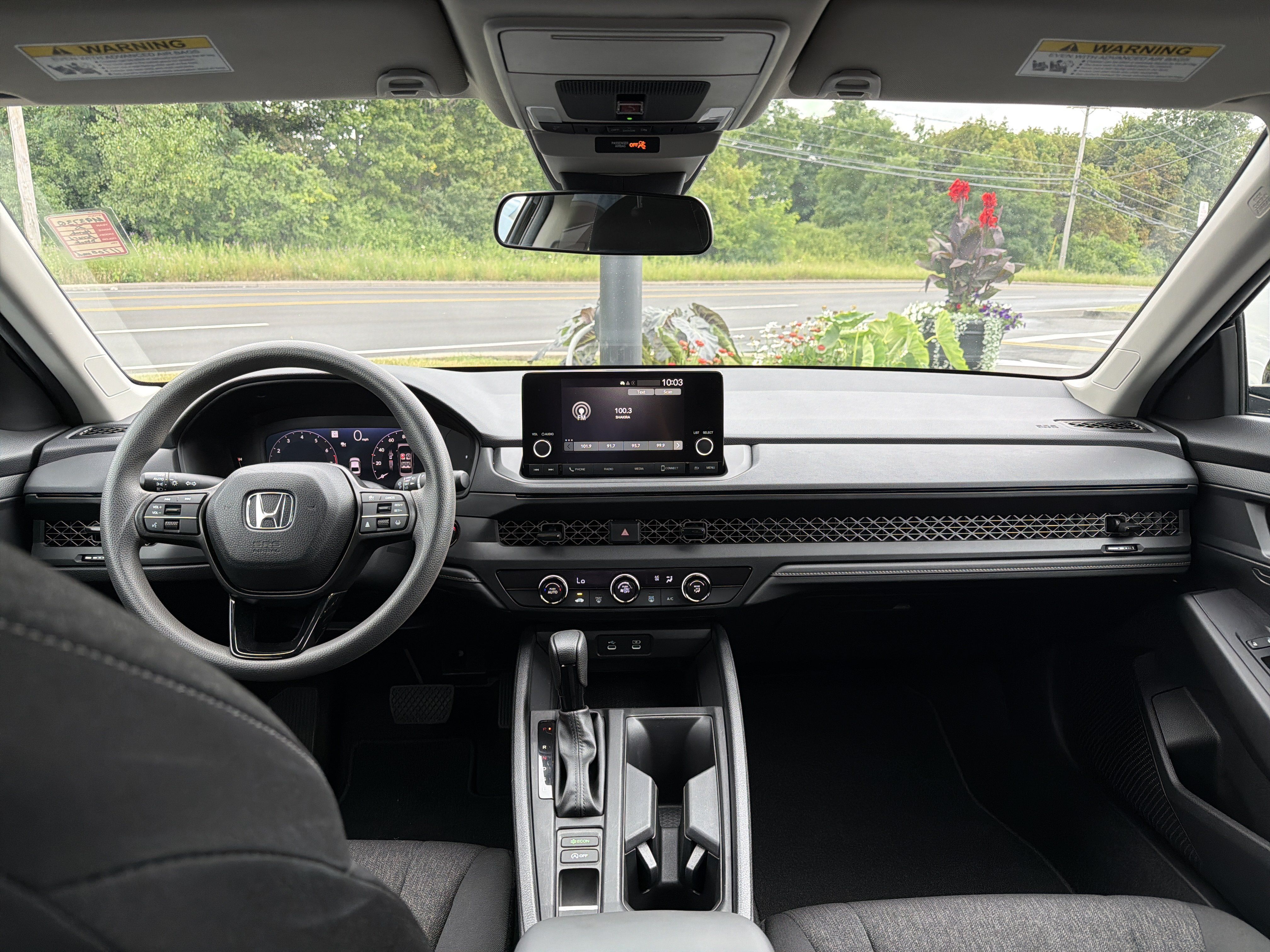 Used 2025 Honda Accord LX image 9