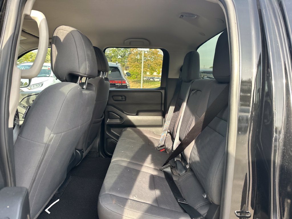 Used 2022 Nissan Frontier S w/ Technology Package RWD image 43