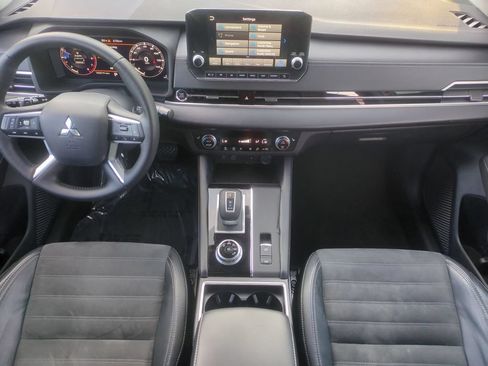 Used 2022 Mitsubishi Outlander SE FWD image 18