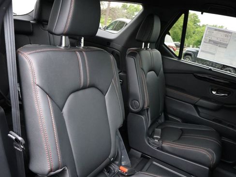 New 2026 Honda Pilot TrailSport image 12