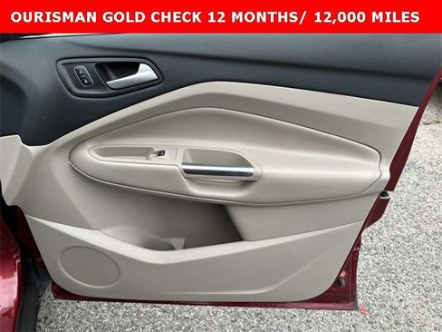 Used 2017 Ford Escape Titanium image 8