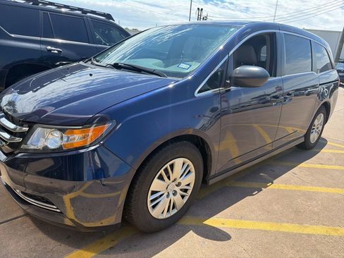 Used 2016 Honda Odyssey LX image 4